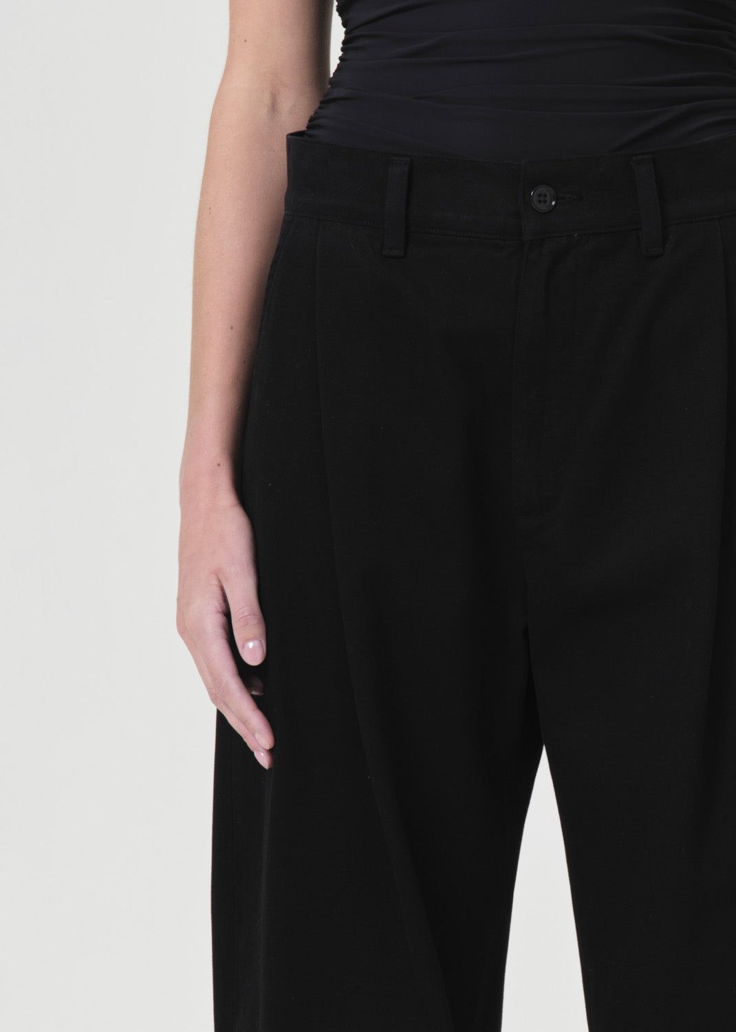 Agolde Danika Chino Black | 468731-RXB