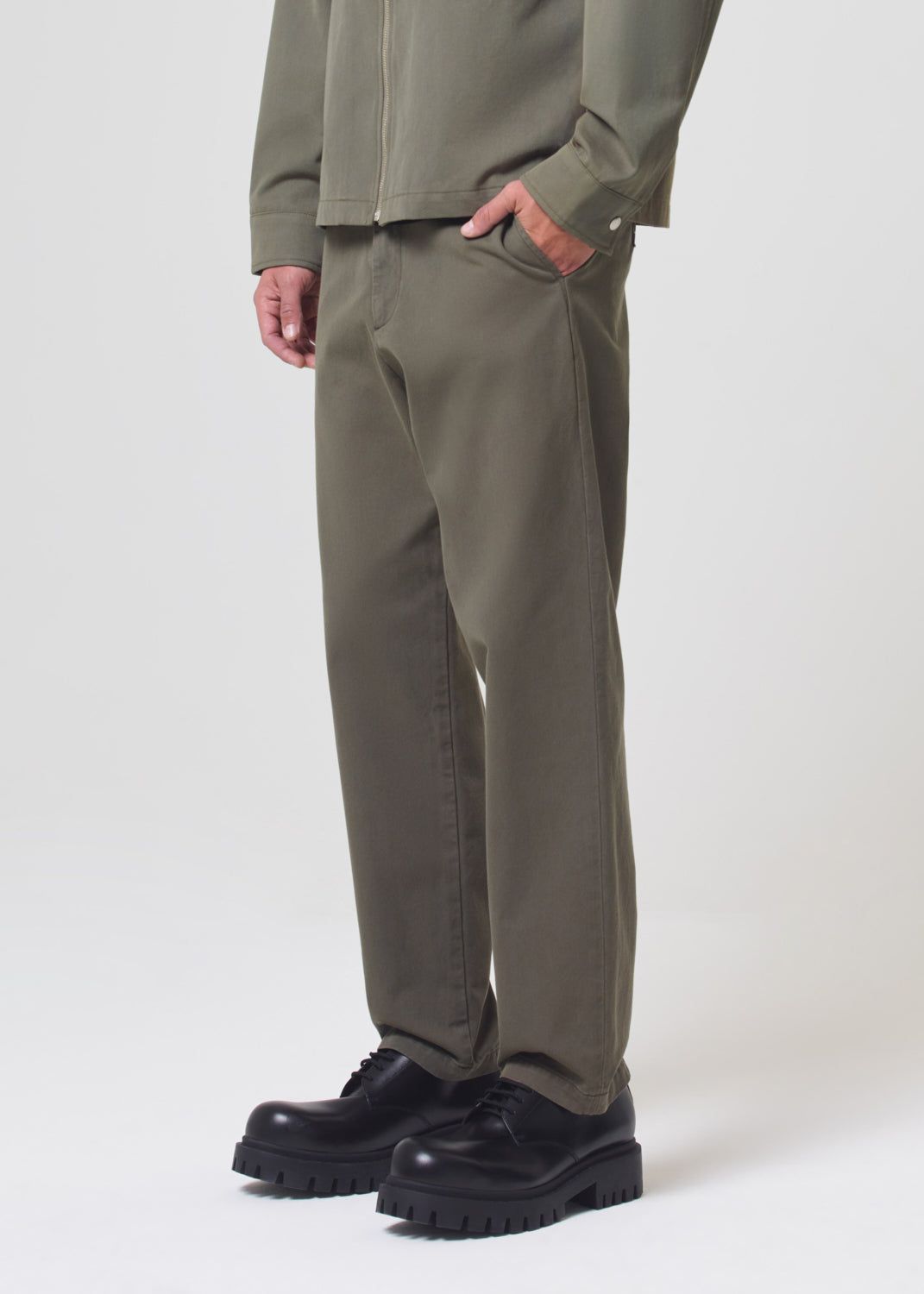 Agolde Vinson Chino Moss | 607328-DRK